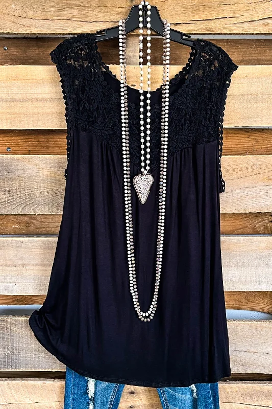 AHB EXCLUSIVE: Declare Your Love Top - Black