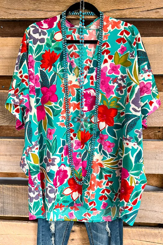 Feeling Tropical Oversized Tunic - Emerald