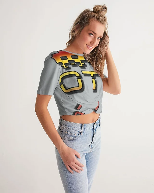 GREY ZONE Women's Twist-Front Cropped Tee