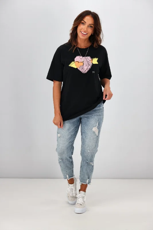 Rebel Club By Shine On Arrow Heart Boyfriend Tee Black