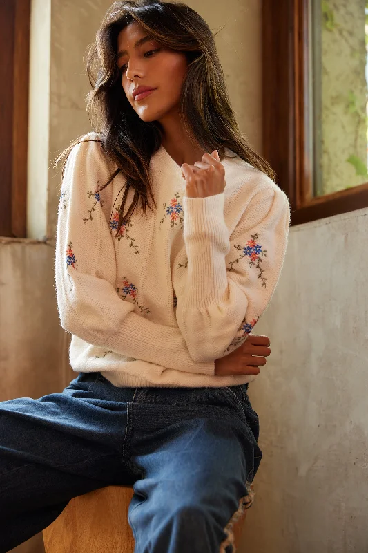 Catrin Floral Embroidery Sweater