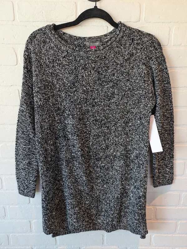 Sweater By Vince Camuto In Black & White, Size: M