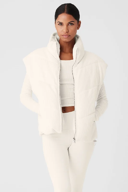 Ribbed Velour Mountain Side Puffer Vest - Ivory